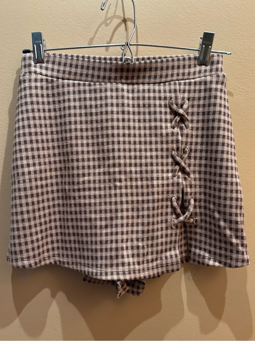 Urban Romantics women's plaid skort lace-up detail along the side slit Size XS